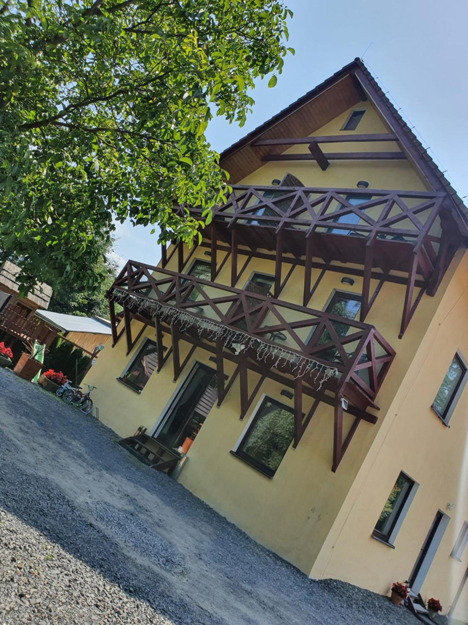 Sieraton Pokoje I Apartament Stronie Slaskie Exterior photo